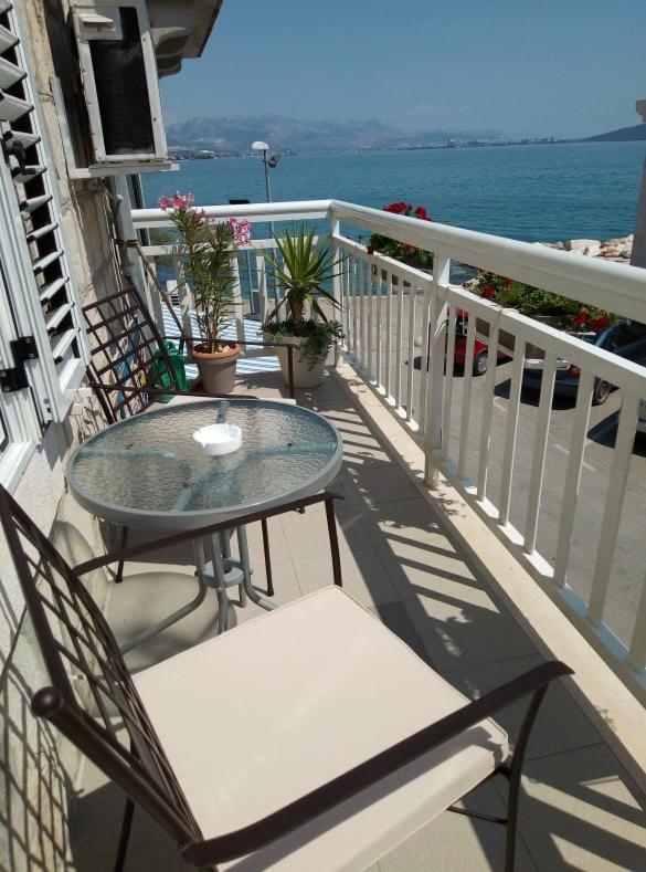 Apartment Andela Kaštela エクステリア 写真