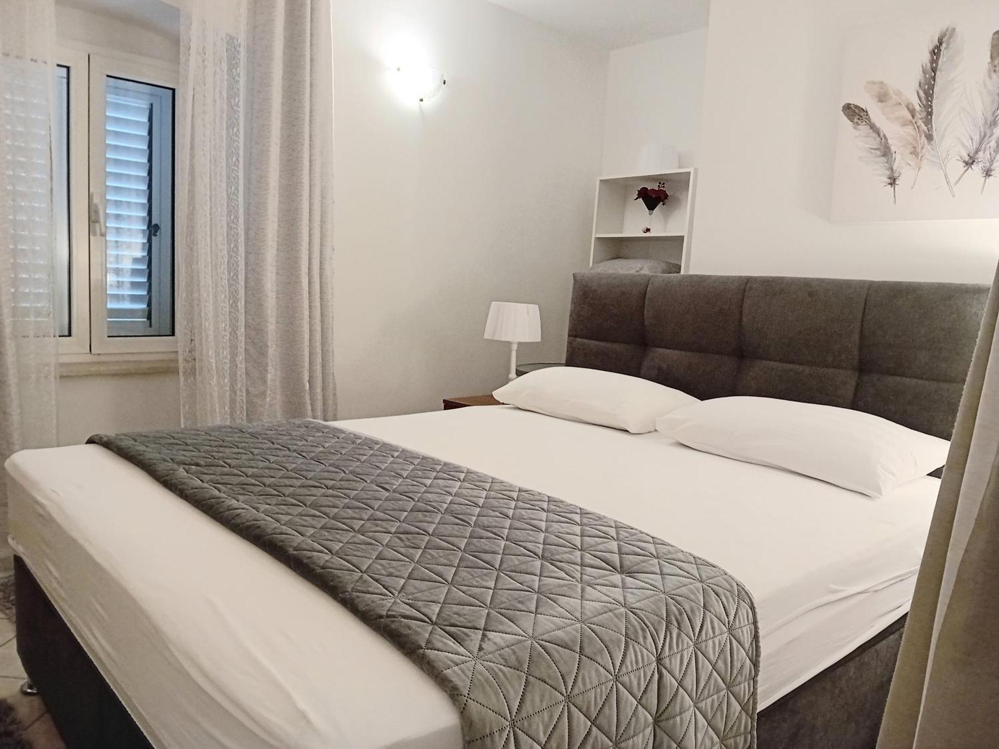 Apartment Andela Kaštela エクステリア 写真